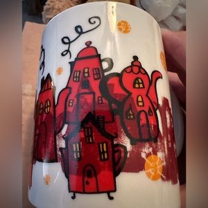 Starbucks 2000 Holiday teapot village mugs